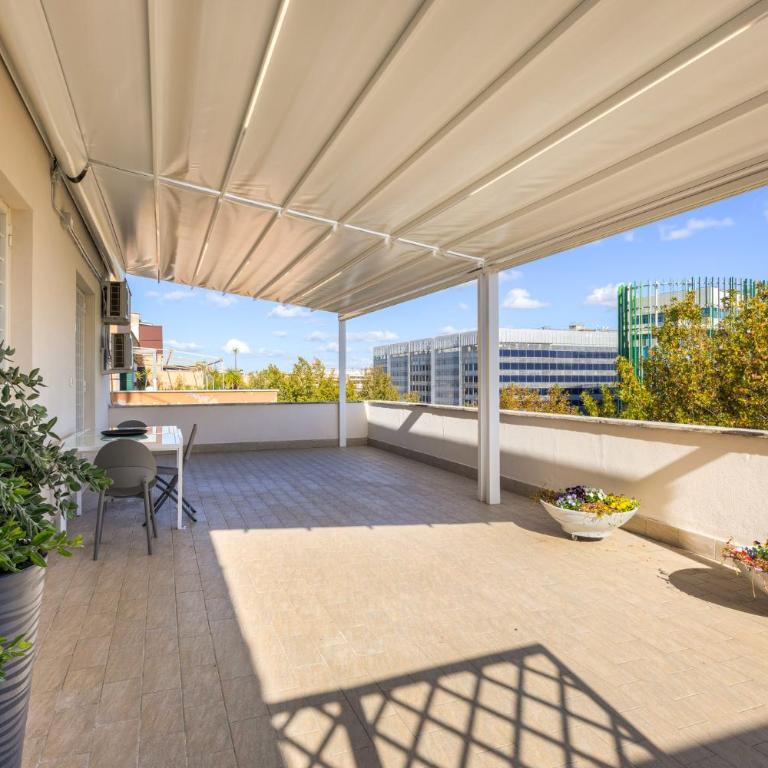 St Paul Basilica Terrace - Three-Bedroom Apartment - 37