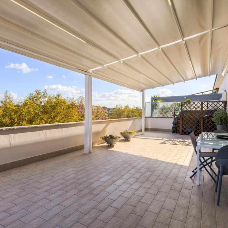 St Paul Basilica Terrace - Three-Bedroom Apartment - 36