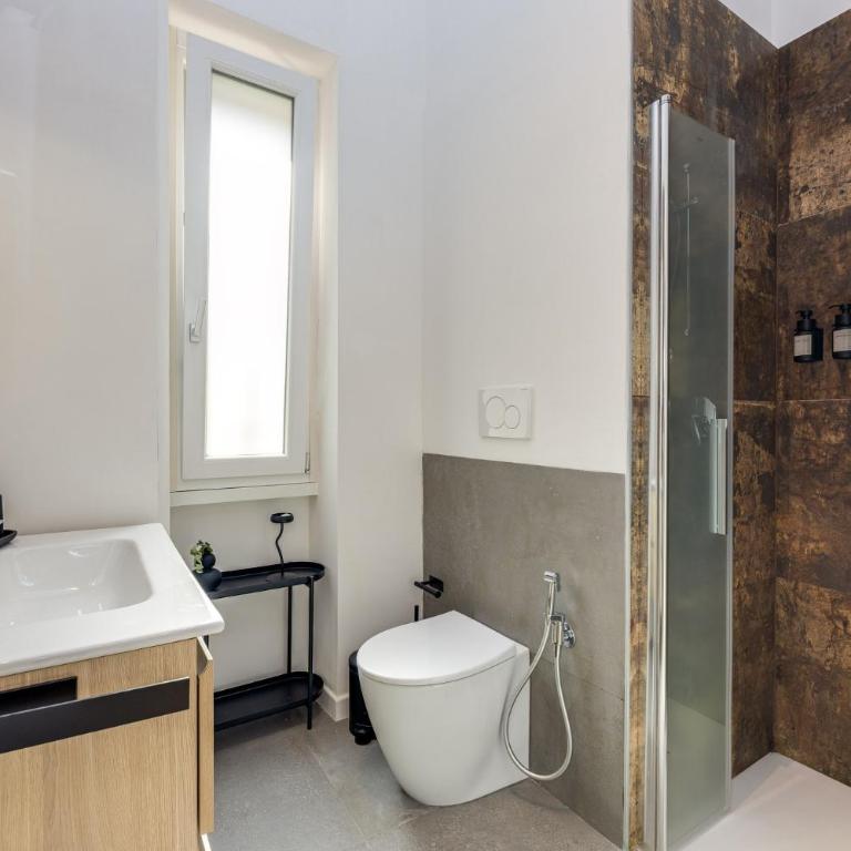 St Paul Basilica Terrace - Three-Bedroom Apartment - 14