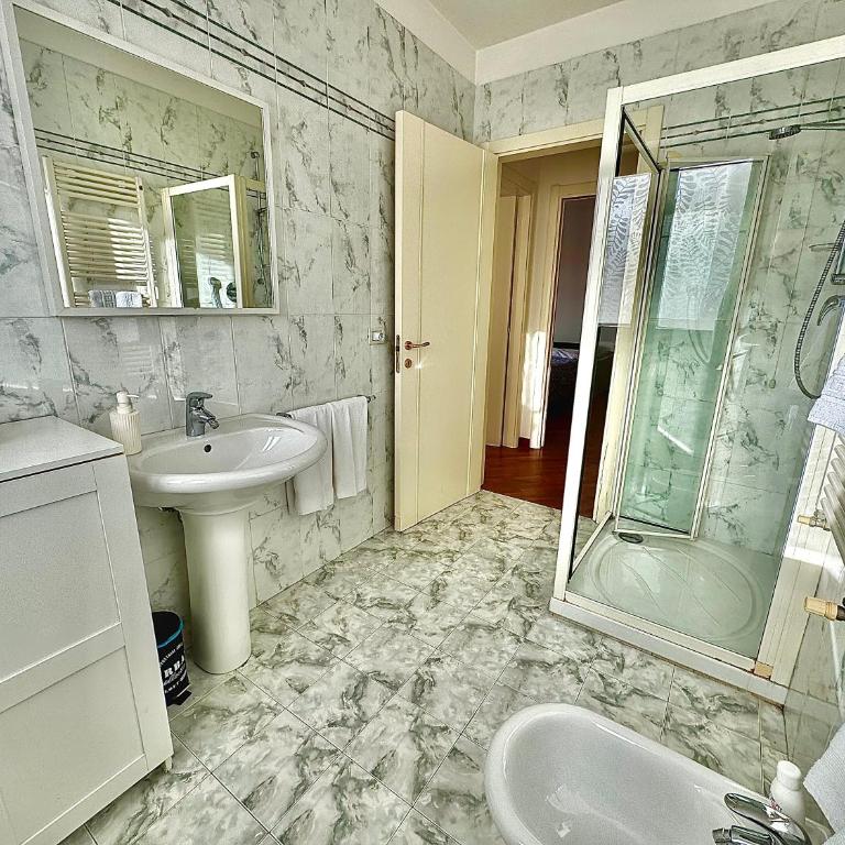 Appartamento con posto auto riservato tra spiaggia, centro, stazione ed ospedale - Appartamento con 1 Camera da Letto - 8