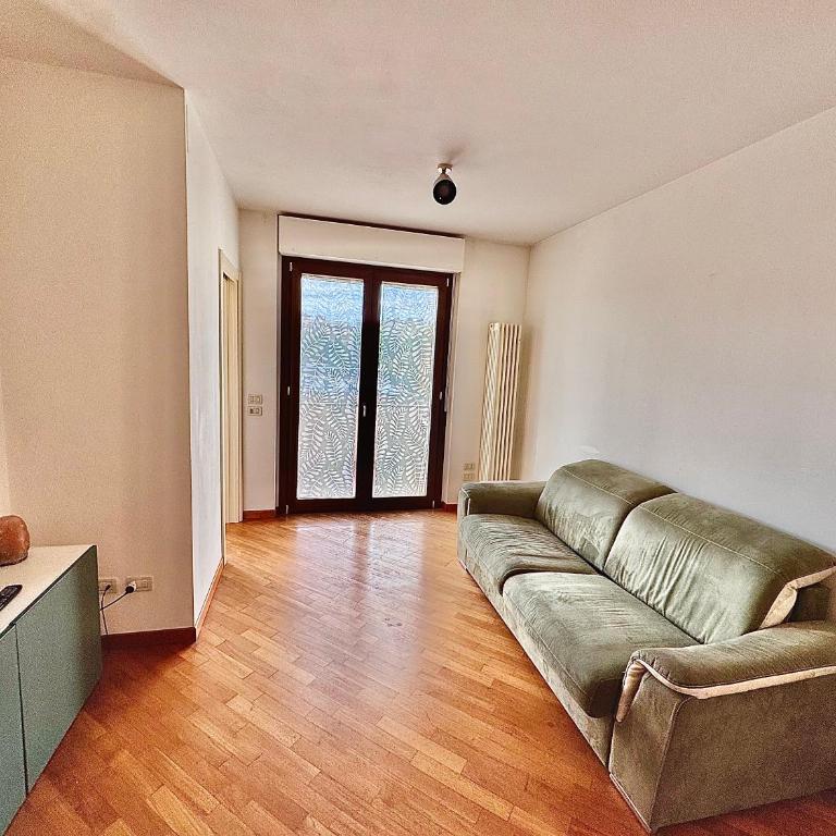 Appartamento con posto auto riservato tra spiaggia, centro, stazione ed ospedale - Appartamento con 1 Camera da Letto - 3
