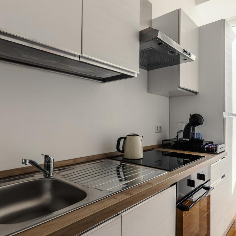 Domus Merulana 209 Colosseum Apt - Appartamento Deluxe con 2 Camere da Letto - 16