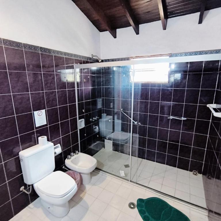 Gran casa quinta y apartamentos ideal para grupos - Eight-Bedroom House - 5