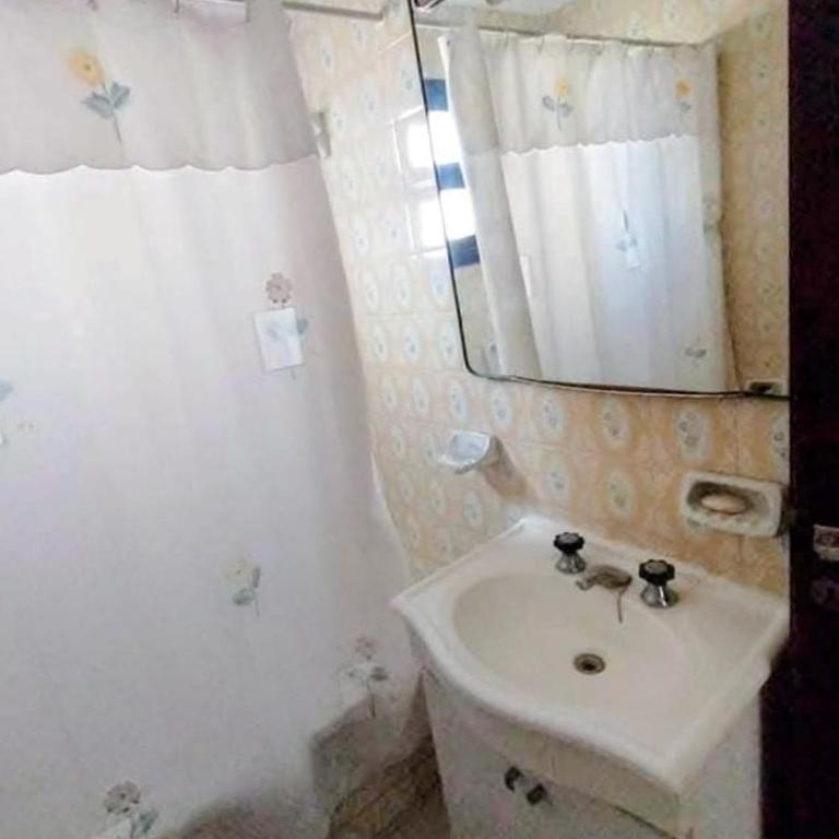 Departamento zona playa Necochea para 4 personas - Apartamento de 1 dormitorio - 4