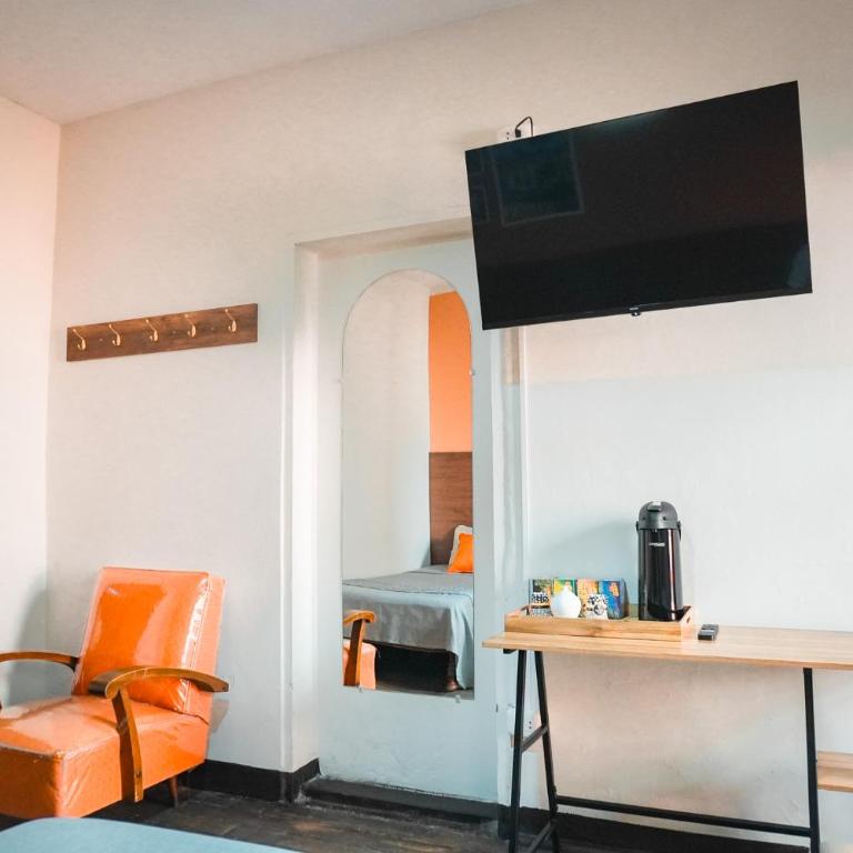 Santa Catalina Hostel - Triple Room - 2