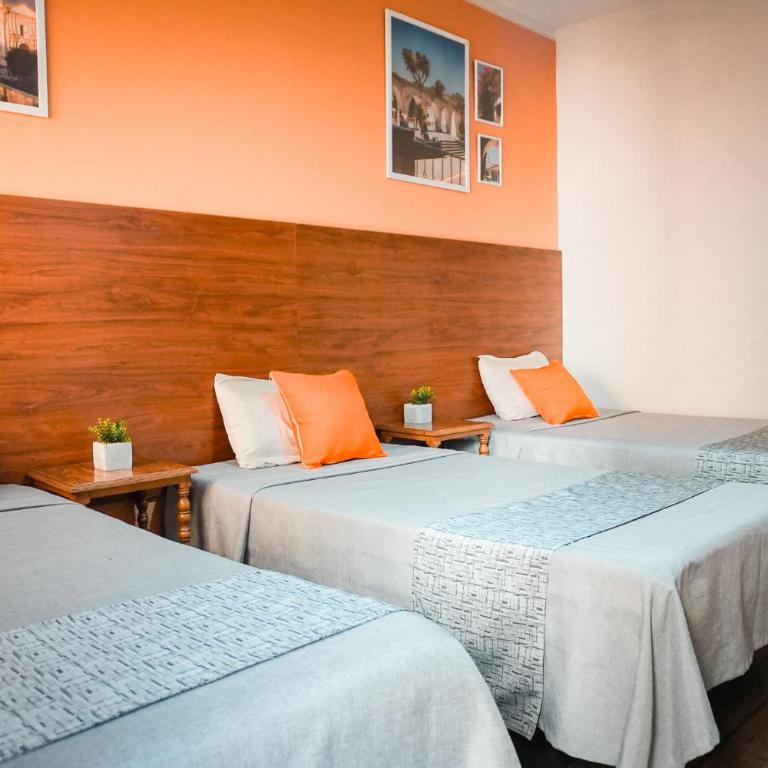 Santa Catalina Hostel - Triple Room - 18