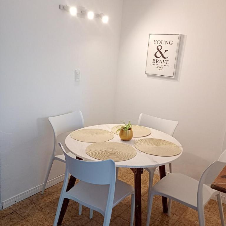 Departamento de 14 en La Perla de Mar del Plata Mar y Centro 4 huéspedes - Apartamento de 1 dormitorio - 10