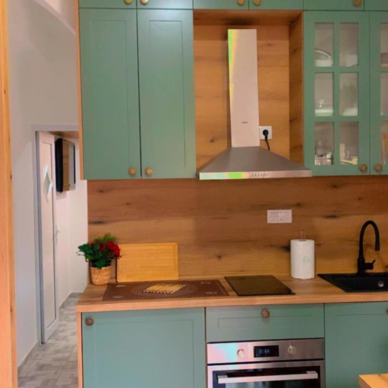 Clementine - One-Bedroom Apartment - 5