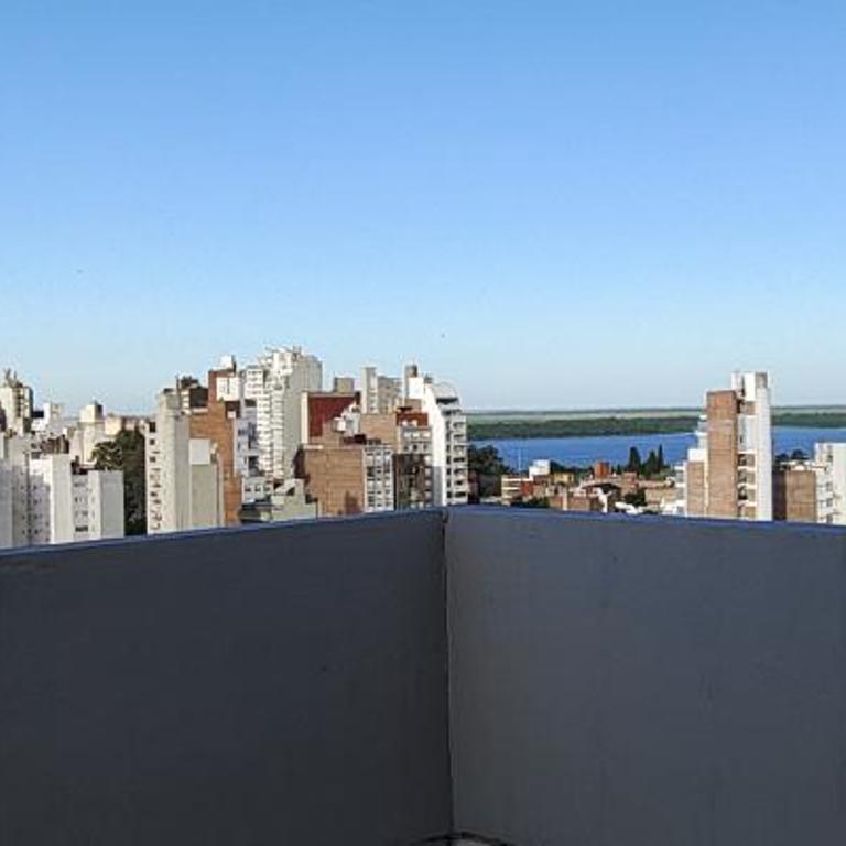 LoftPoint Rosario, Pileta, Solarium y Terraza con vista al Río - One-Bedroom Apartment - 11