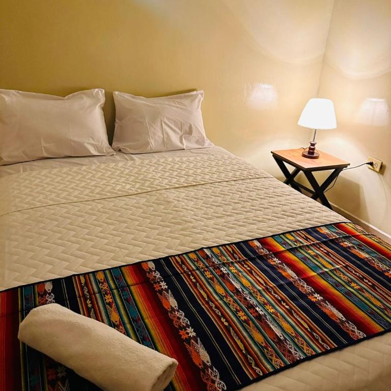 Hostal Marín Central - Quito - Standard Queen Room - 6