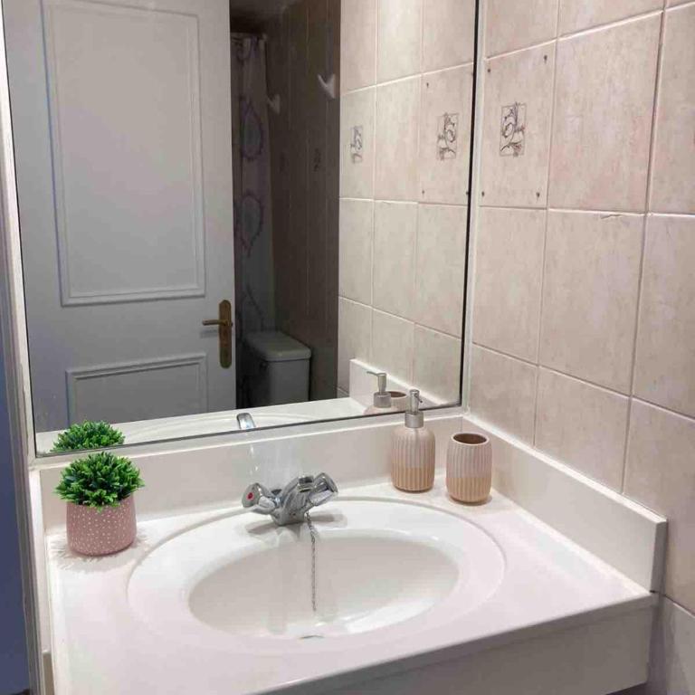 Lindo departamento en el plan de viña del Mar - Two-Bedroom Apartment - 11