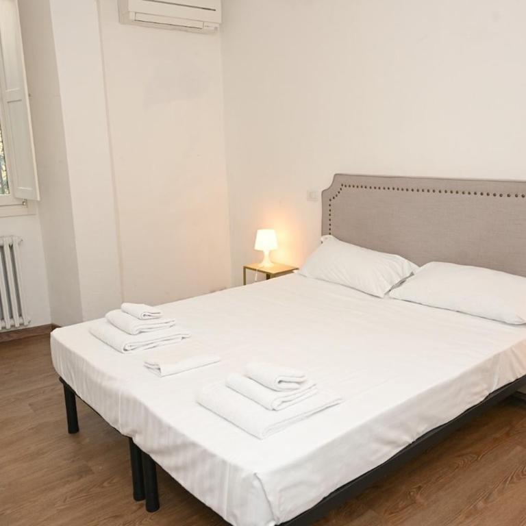 Duomo Apartment1 - Appartamento con 2 Camere da Letto - 1