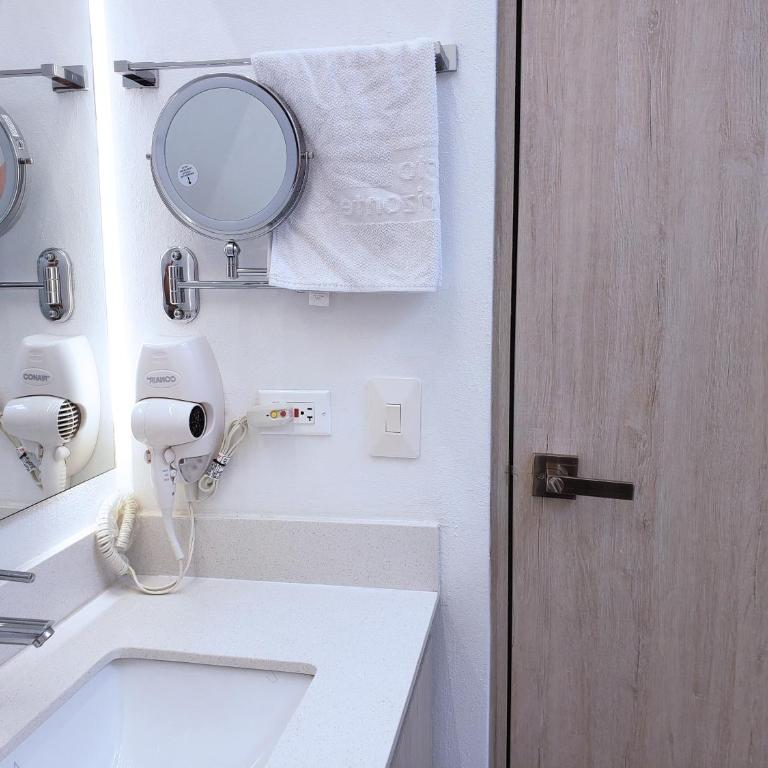 Suite Vista A Reserva y Mar Piso Alto En Bello Horizonte - One-Bedroom Apartment - 52