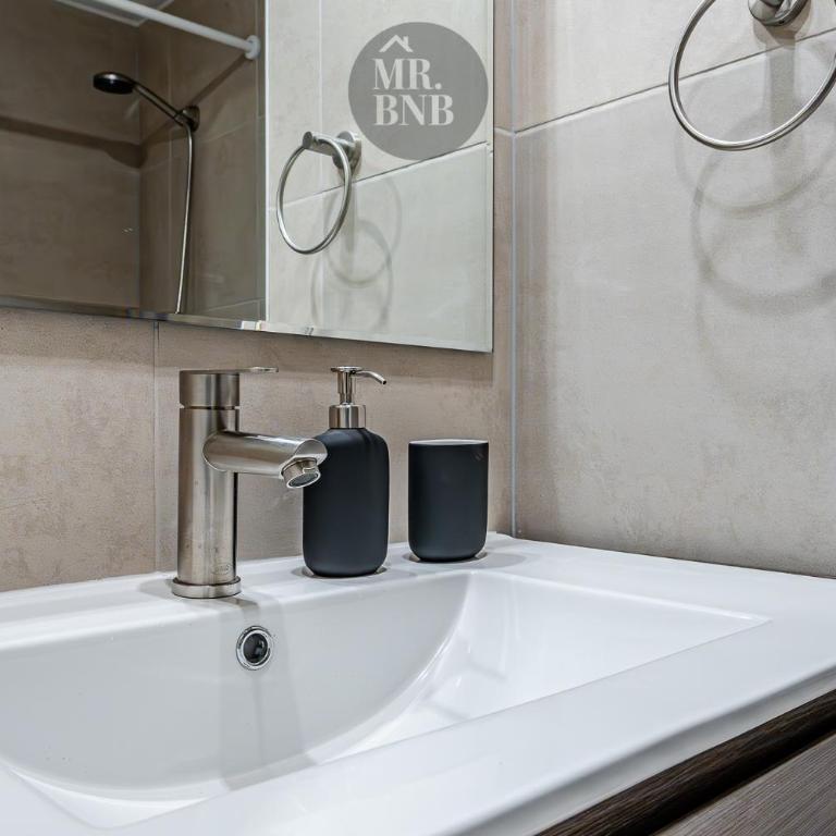 Carmen Apartments by Mr BnB - One-Bedroom Apartment - 6