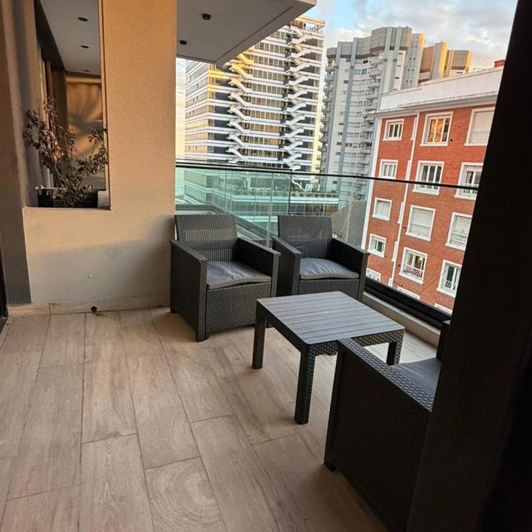 Excelente departamento a metros de Playa Grande - Apartamento de 1 dormitorio - 2