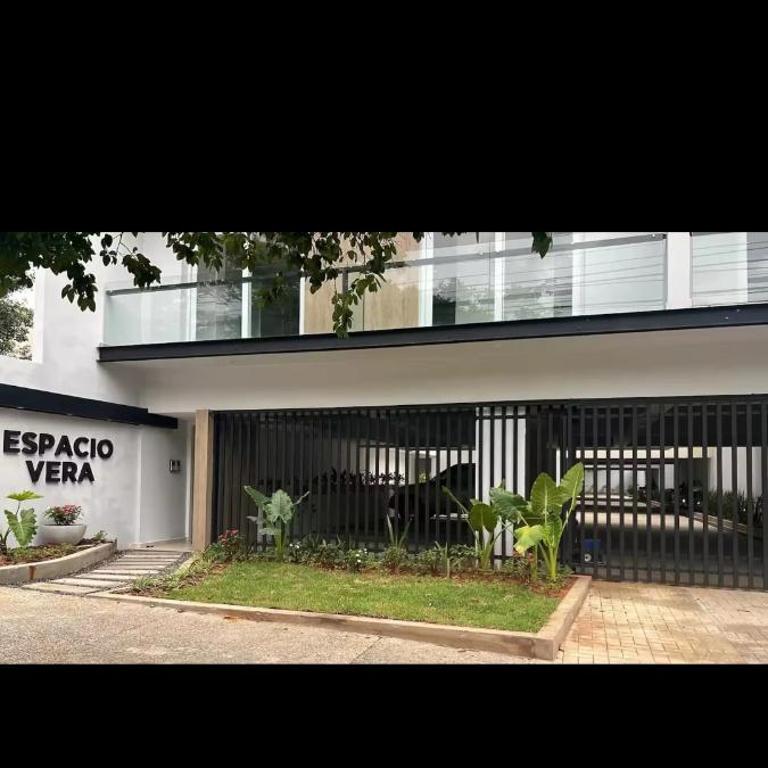 Hermoso departamento en zona shopping - Apartamento de 1 dormitorio - 10
