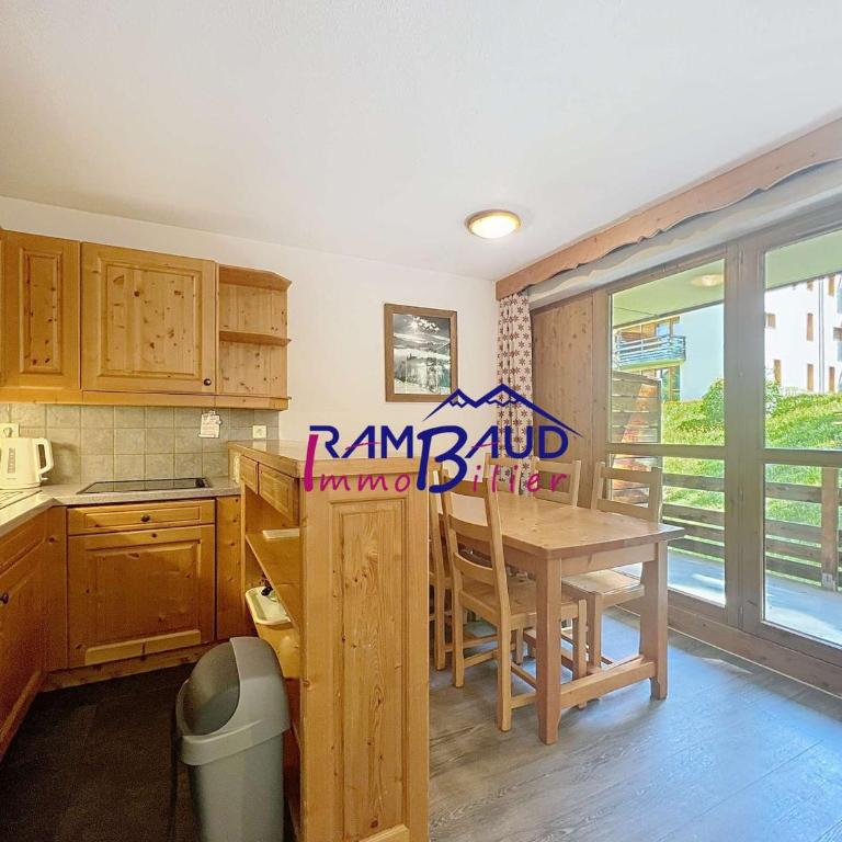 Appartement 3 pièces, 6 couchages - Piscine, Parking couvert - FR-1-854-2 - Apartment - 2