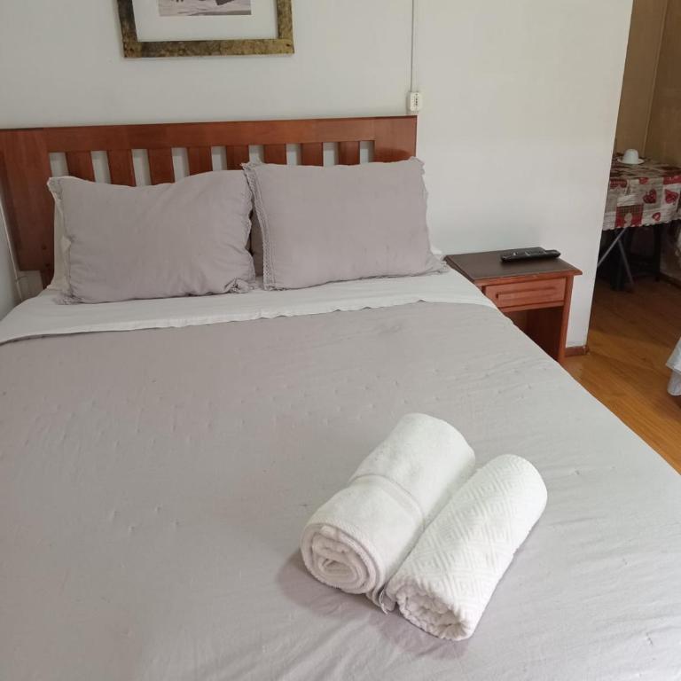 Hostal Costa patagonica - Triple Room - 1