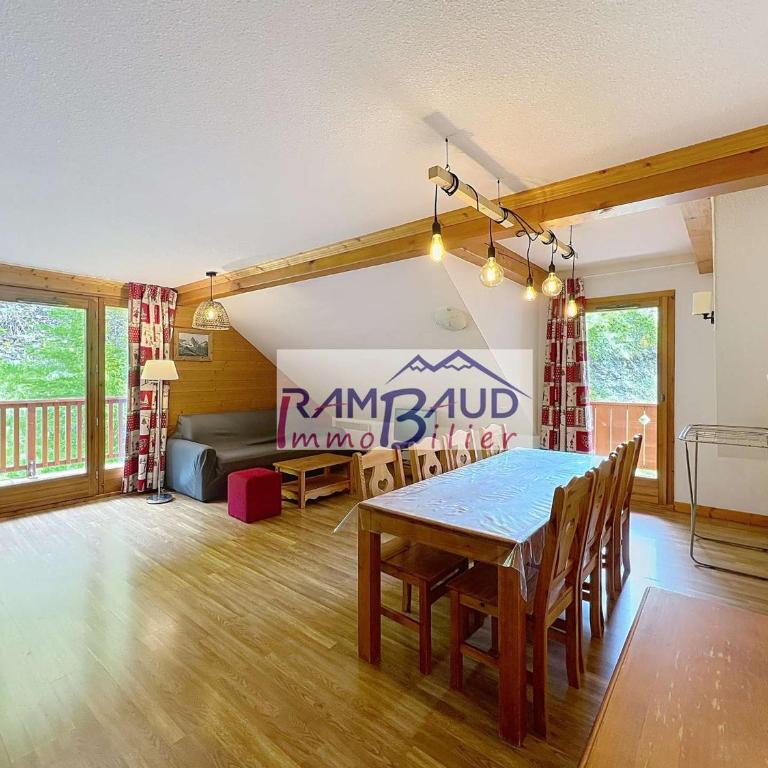 F4 Duplex 8 Pers - WiFi - Parking - Piscine - FR-1-854-30 - Apartment - 1