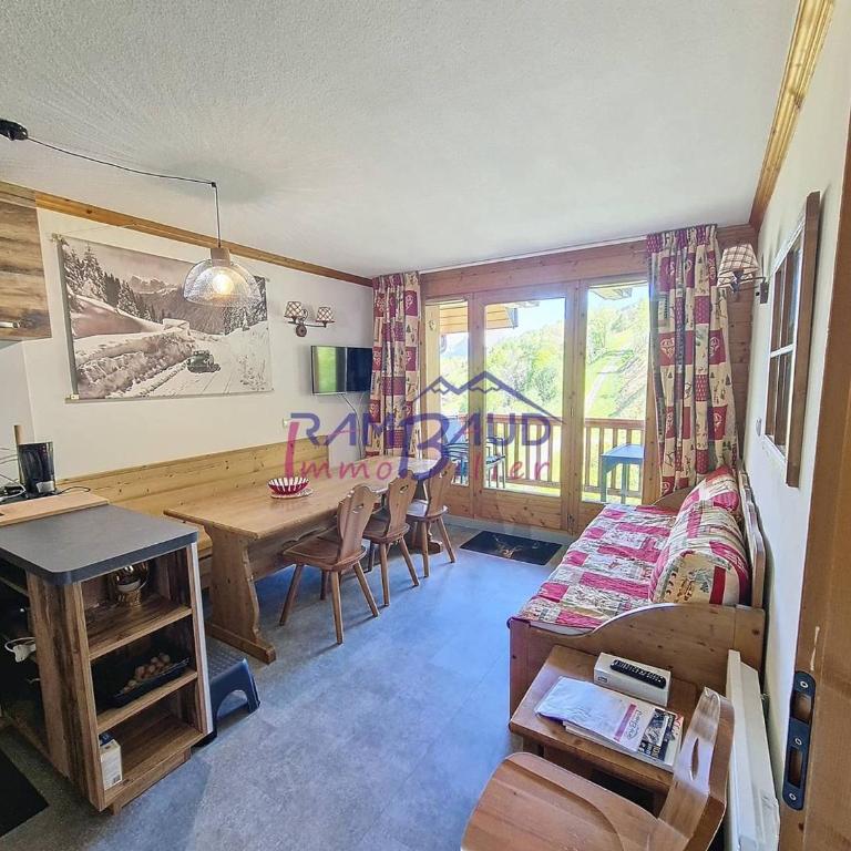 F4 Duplex 6-8 pers - Pied de piste - Piscine - Parking - WiFi - FR-1-854-37 - Apartamento - 1