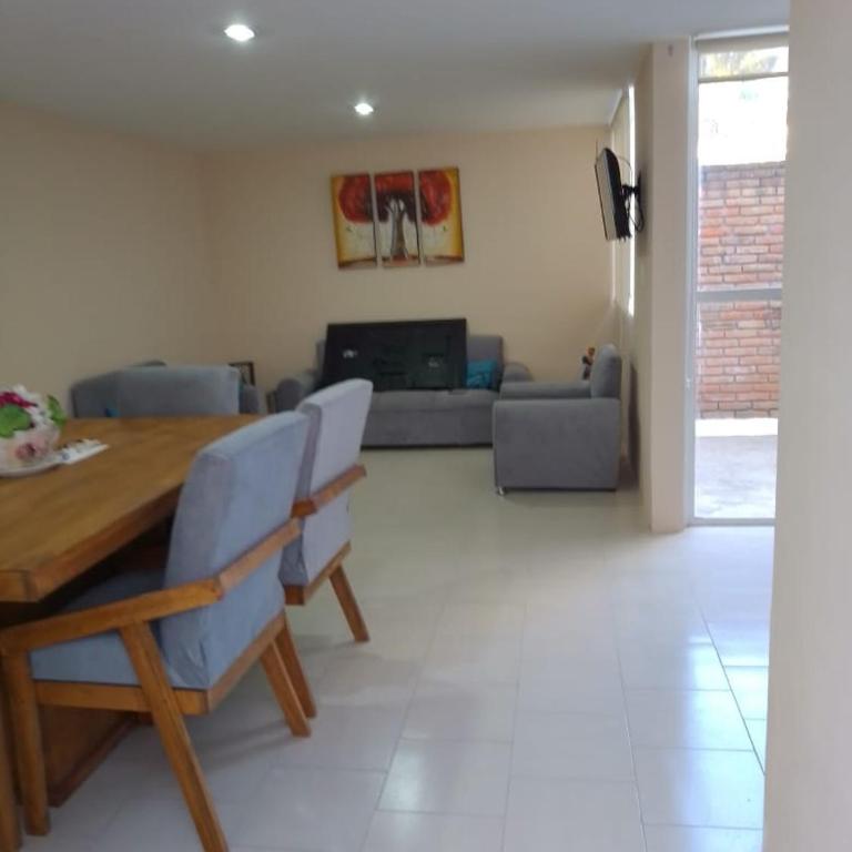 Casa puebla univ Politecnico - Three-Bedroom House - 17
