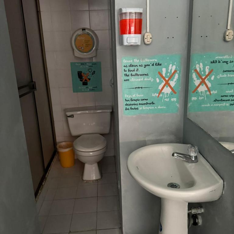 82Hostel - Habitación Doble con baño privado - 9