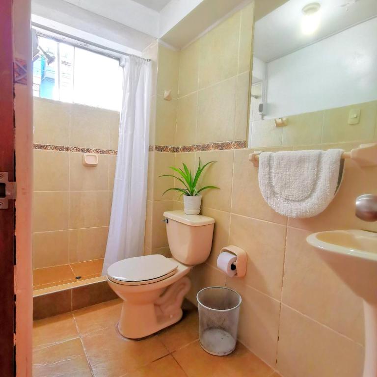 Cusco Kintu House - Habitación Doble con baño privado - 2