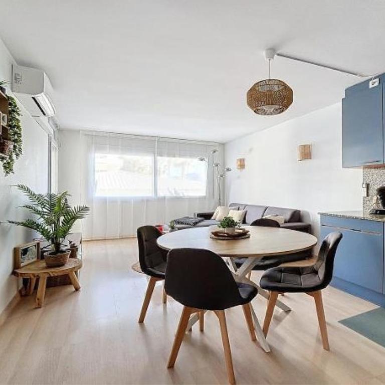 Sunny apartment in Roses with a warm terrace - Apartamento de 2 dormitorios - 14