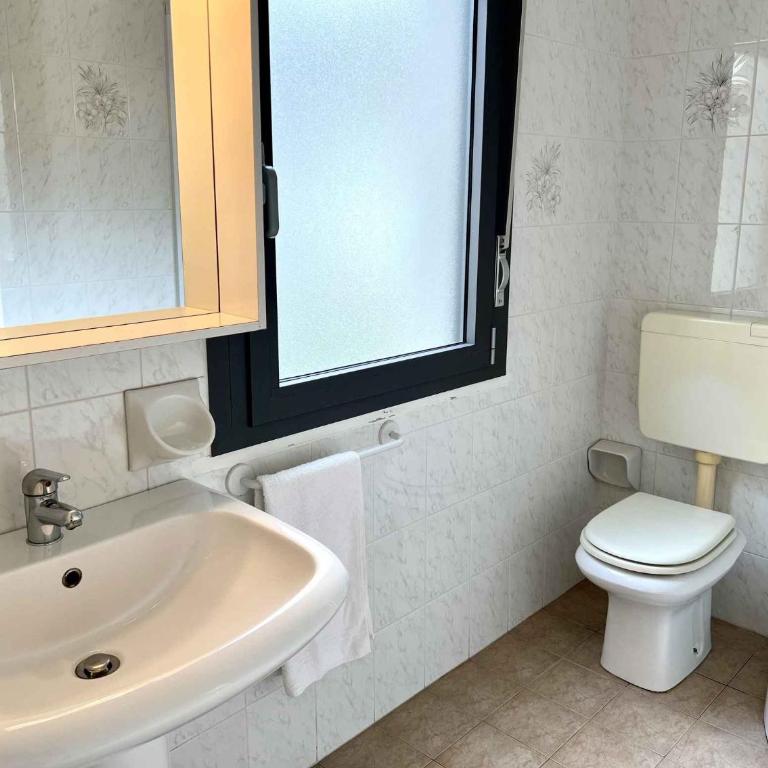 Apartment in Lignano 53411 - Apartment - 28