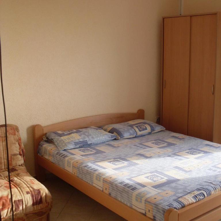 Apartments Popovic - Triple Room with Balcony and Sea View - 9