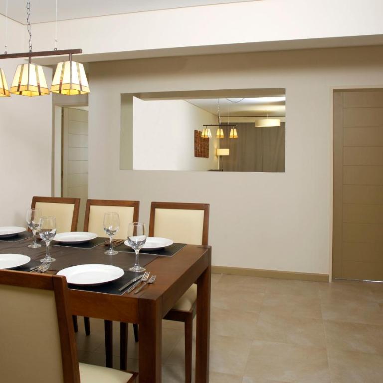 Village Condo - Apartamento de 2 dormitorios (5 adultos) - 1