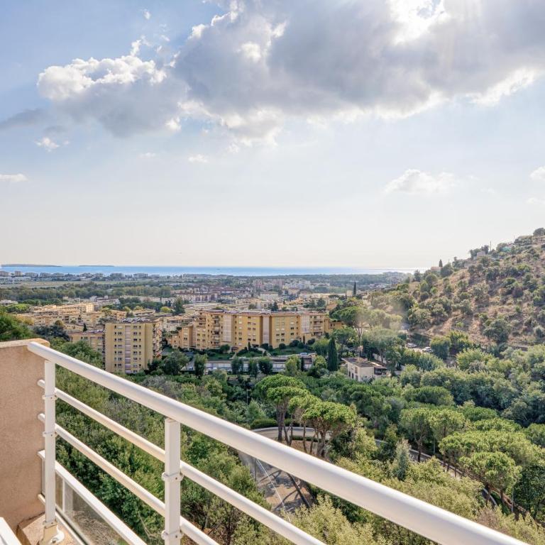 Rooftop Le Plaza - 10mn from Cannes - Happy Rentals - Apartment mit Terrasse - 39
