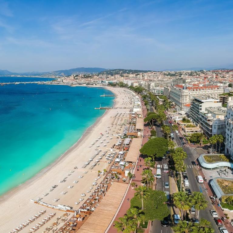 Rooftop Le Plaza - 10mn from Cannes - Happy Rentals - Apartment mit Terrasse - 44