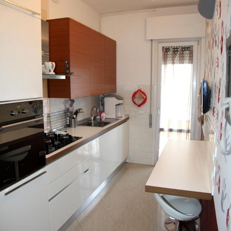 A casa di Simone a Viareggio - Appartamento con 2 Camere da Letto - 11