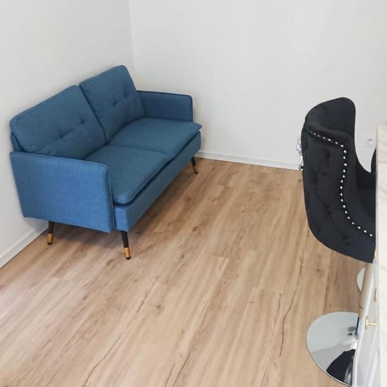 Charmant petit logement avec spa et sauna communs à 2 pas de la place Dalton - One-Bedroom Apartment - 6
