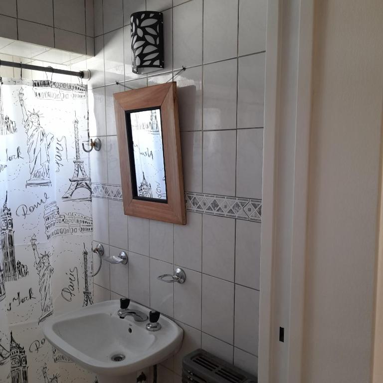 Monoambiente Amplio en El Pueblo - One-Bedroom Apartment - 10