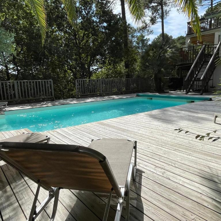Ravissante villa tout bois avec piscine chauffée - Maison 4 Chambres - 7