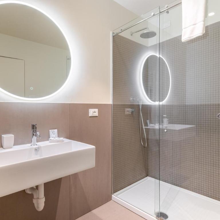 Hostdomus - Lagrange Luxury Apartment - Appartamento con 2 Camere da Letto - 24