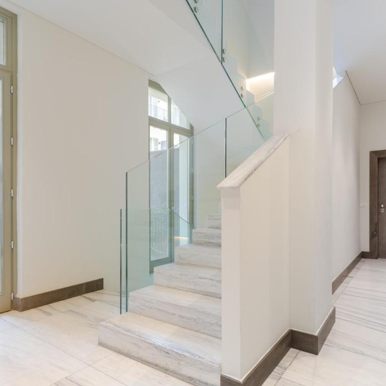 Hostdomus - Lagrange Luxury Apartment - Appartamento con 2 Camere da Letto - 43