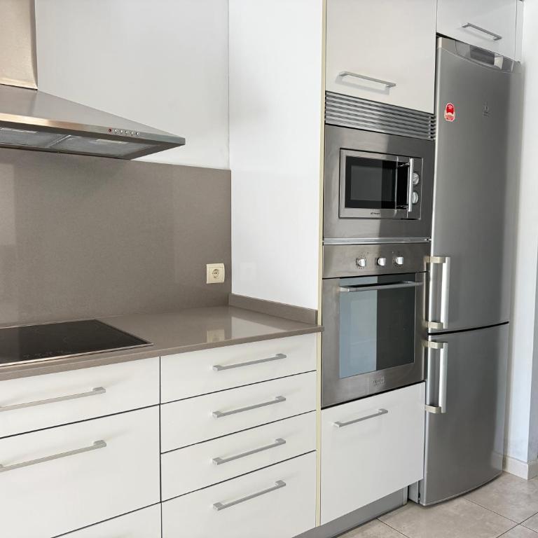 Agi Riera Ginjolers - Apartamento de 2 dormitorios (4 adultos) - 10
