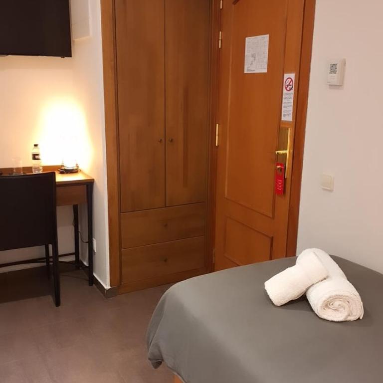 La Ciudadela - Single Room (interior) - 3