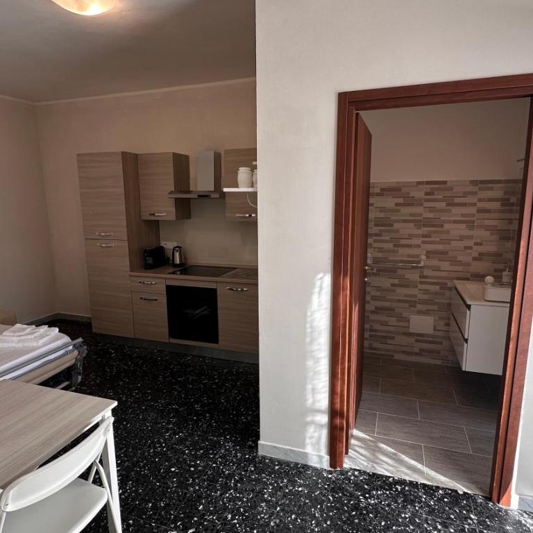 Route 21 Airport & Beach Stay - Appartamento con 1 Camera da Letto - 13