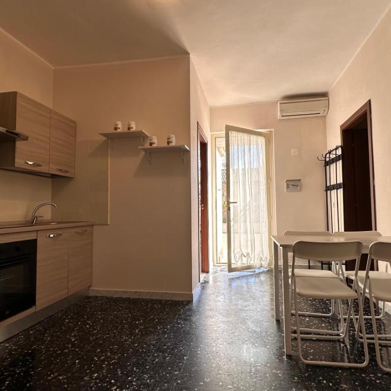 Route 21 Airport & Beach Stay - Appartamento con 1 Camera da Letto - 20