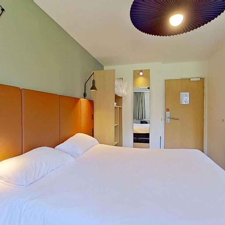 ibis Vannes - Chambre Standard avec Lit Double et Lits Jumeaux - 3