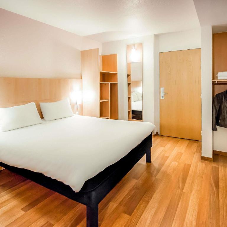 ibis Vannes - Chambre Standard avec Lit Double et Lits Jumeaux - 10