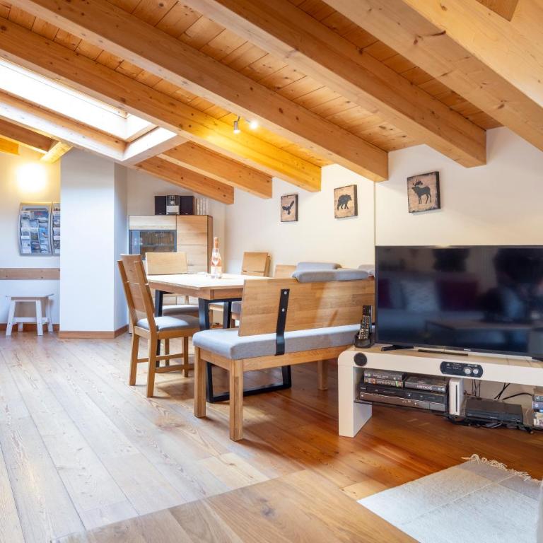 Apartment Luna by Happy Home Holiday - Apartment mit 2 Schlafzimmern und Badezimmer - 12