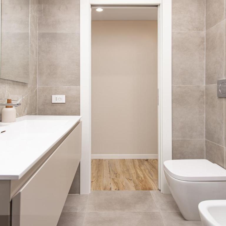 Joli appartement confort, clim - emplacement idéal - Apartamento de 2 dormitorios - 17