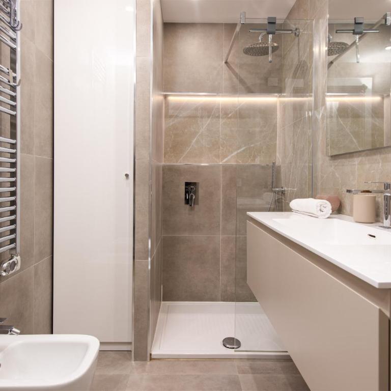 Joli appartement confort, clim - emplacement idéal - Apartamento de 2 dormitorios - 20