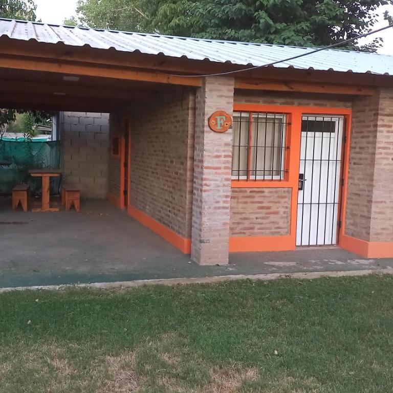 Cabañas en Oliveros - Casa de 2 dormitorios - 6