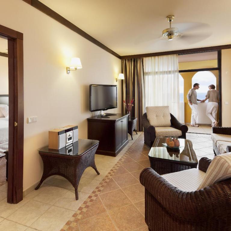 Occidental Jandía Royal Level - Adults Only - Suite Deluxe con vistas al mar - 1